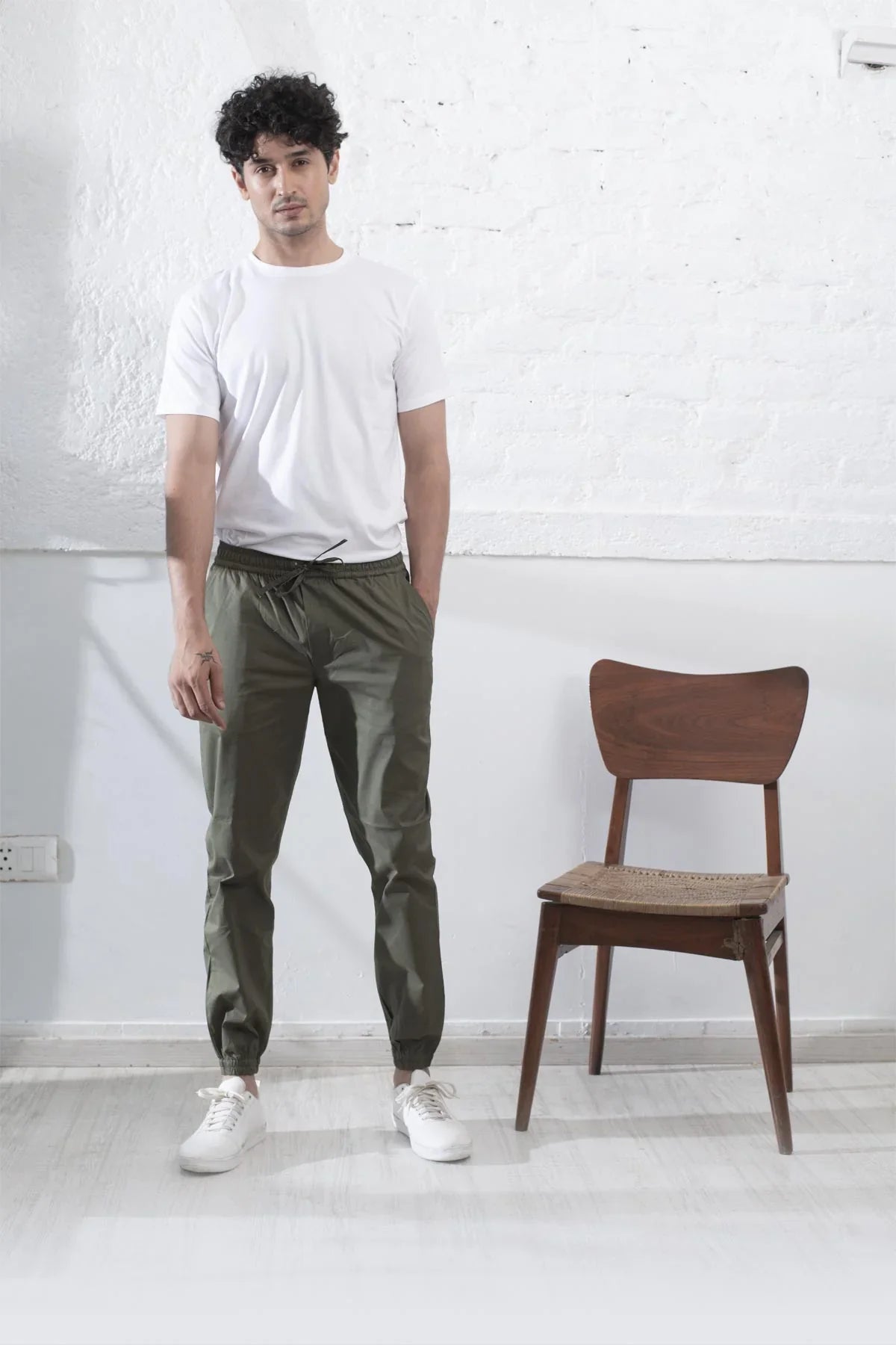 JOGGERS
